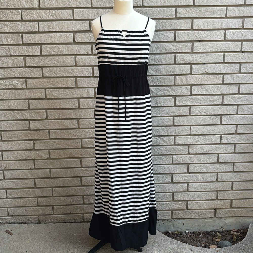 Romeo & Juliet Couture Black and White Striped Maxi Dress Sz S